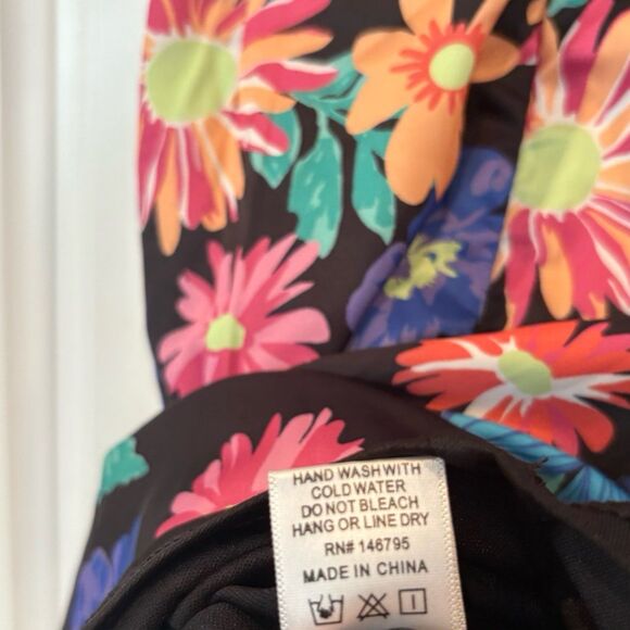 Dee Elly Black Floral Strapless Dress Size Small - Picture 9 of 9